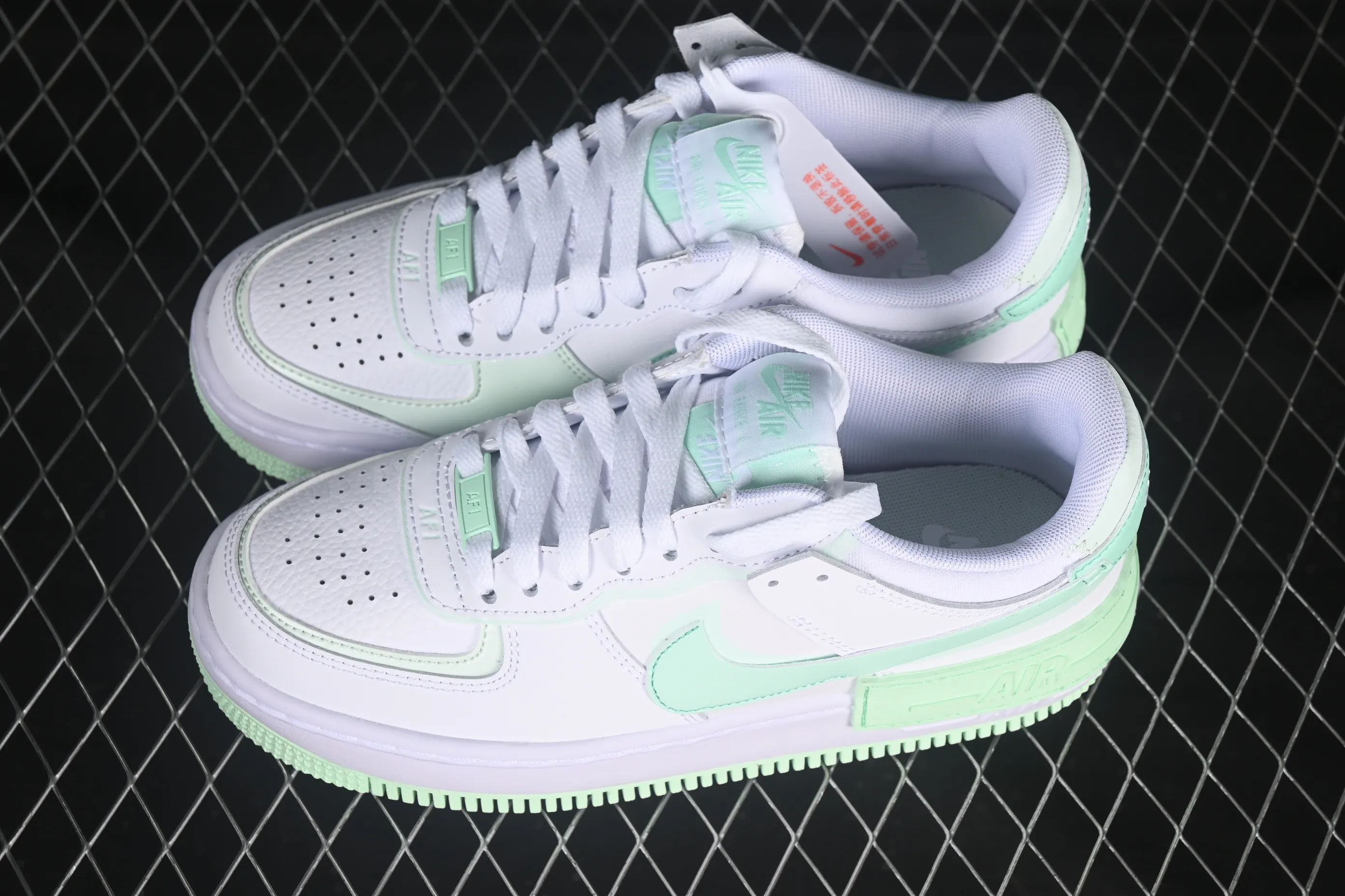 All Categories Nk Air Force 1 Air Force Series Nk Air Force 1 Shadow Air Force Lightweight Increase Nk Air Force 1 Shadow Air Force One Lightweight Increase Low-top Versatile Sneakers FZ3773-100
